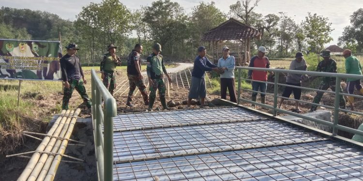 Giat TMMD ke – 117 di Desa Sukaraja Kecamatan Ciawigebang Kabupaten Kuningan Tahun 2023